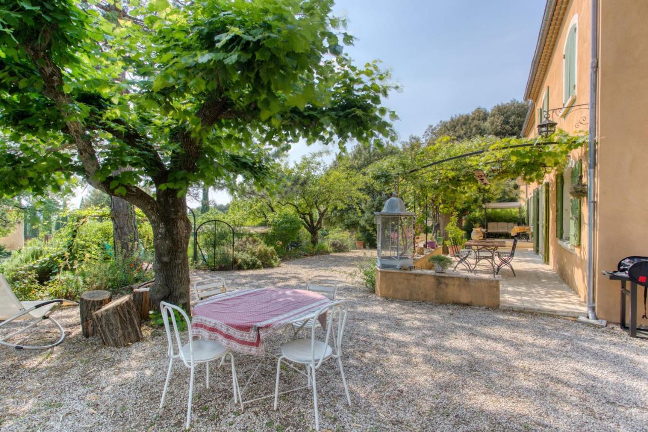Mas De Bacalan Bed & Breakfast Mormoiron Exterior photo